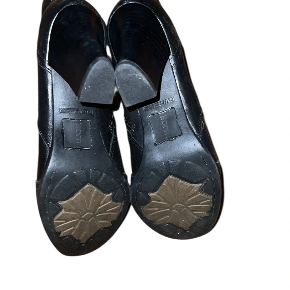 Born Black Leather Ankle Boots Size 8 M